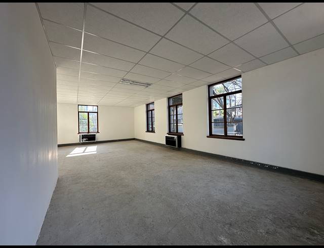 189M² OFFICE TO LET IN SANDTON CENTRAL